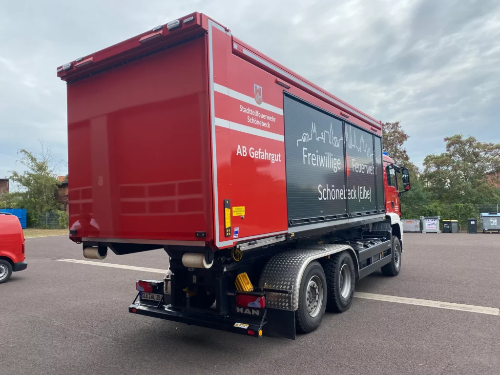 Sykono-sml-container-lift-1
