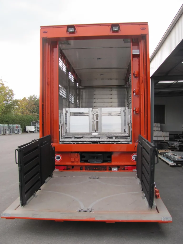 Sykono-spl-livestock-lift-1500-3